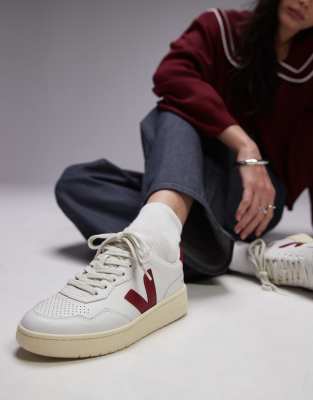 VEJA - V-90 - Sneaker in Weiß/Rot