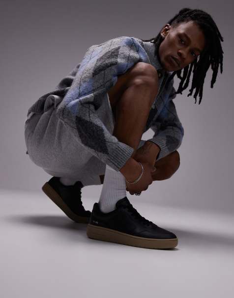 VEJA V-90 trainer in black black dune - view 1