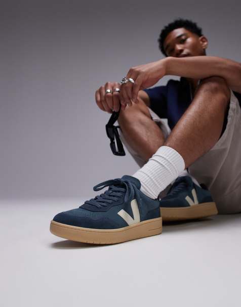 VEJA V-90 trainer in blue - view 1