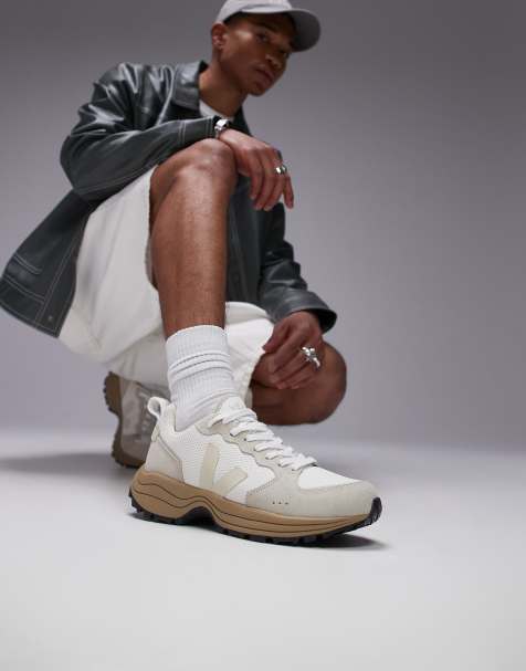 VEJA – Venturi II – Sneaker in Beige mit Gummisohle - view 1