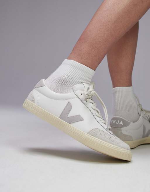 VEJA Volley sneakers in white, 4 of 5