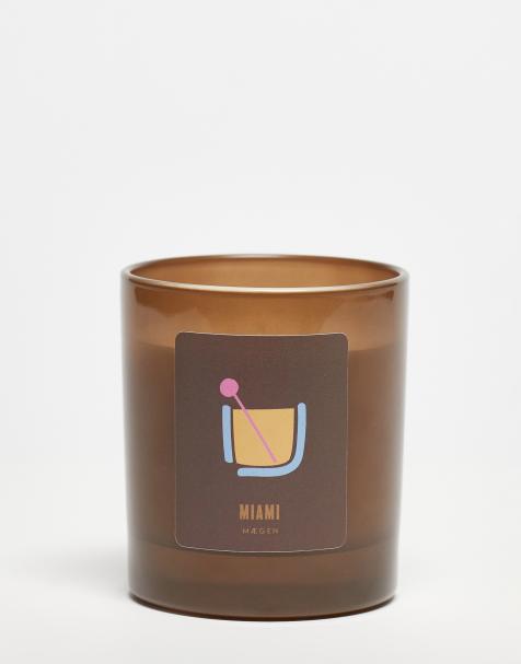 Vela con aroma a flor de cananga, jazmín y flor de naranjo Miami exclusiva de MAEGEN x ASOS - view 1