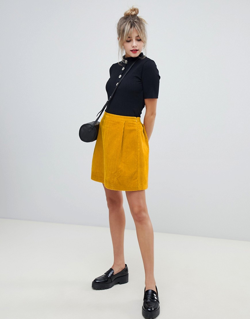 фото Вельветовая мини-юбка горчичного цвета asos design-желтый