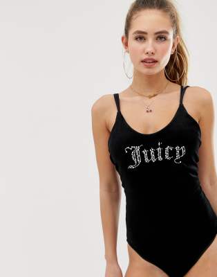 фото Велюровый слитный комбинезон с логотипом из стразов juicy couture-черный