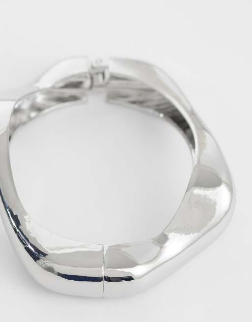 Vera Moda – Silverfärgat armband med smält design, 3 av 3