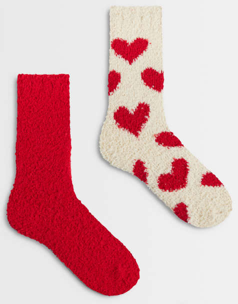 Vero Moda 2 pack fluffy lounge socks in red - view 1