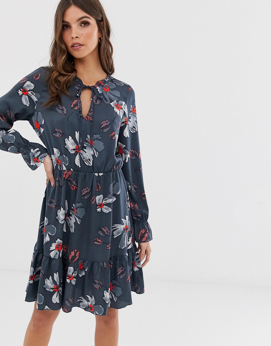 Vero Moda - Aangerimpelde jurk met bloemenprint-Multi