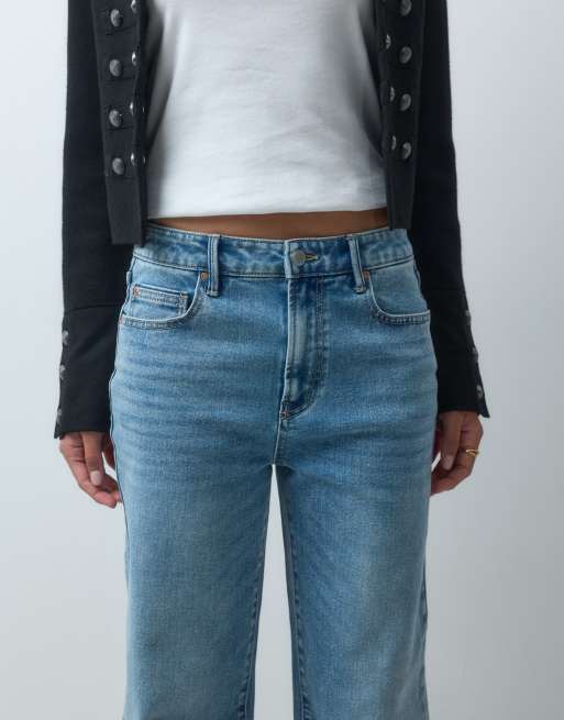 Vero Moda Allison mid rise straight leg jeans in light blue denim, 5 of 5