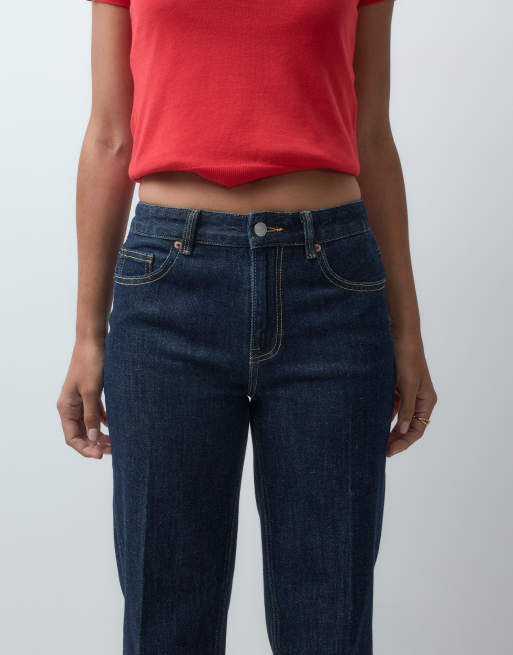 Vero Moda Allison mid rise straight leg seam detail jeans with fold up in dark blue denim, 5 of 5