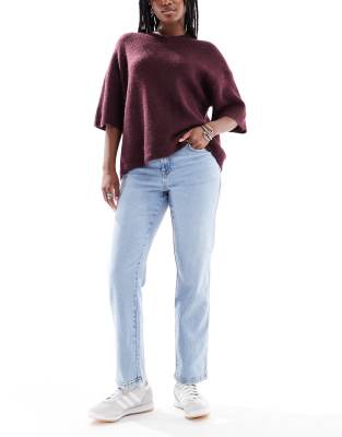 Vero Moda - Amara - Knöchellange Stretch-Jeans in hellblauer Waschung mit geradem Schnitt