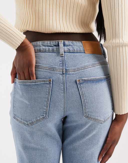 Vero Moda Amara straight leg ankle length stretch jeans in light blue wash, 4 of 5