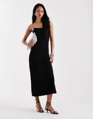 Vero Moda - Anschmiegsames Jersey-Midikleid in Schwarz mit Strassverzierung und schmalen Trägern