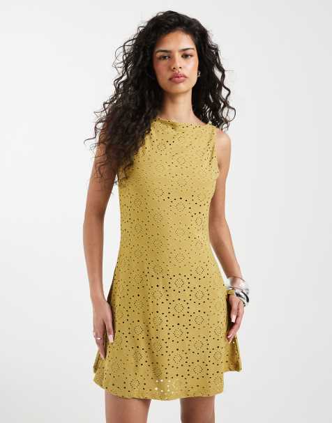 Vero Moda – Ärmelloses Jersey-Minikleid in Weidengrün mit floraler Lochstickerei - view 1