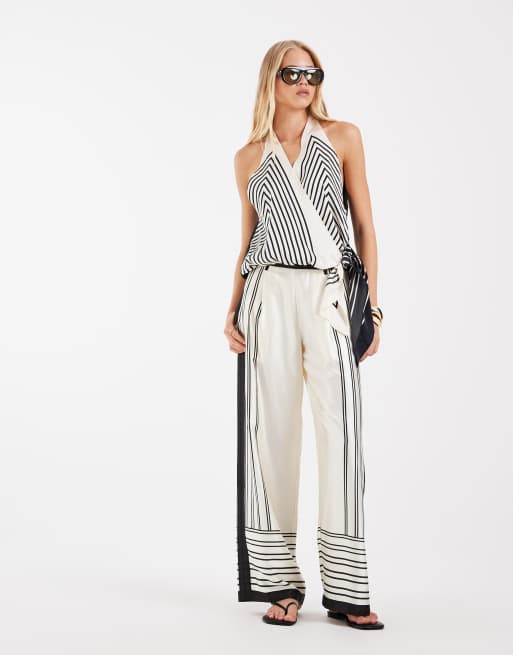 Vero Moda ärmelloses Top mit V-Ausschnitt und Bindedetail als Kombiteil in Creme mit abstraktem Print, 2 von 4