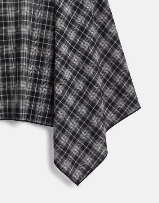 Vero Moda asymetryczna spódnica midi w czarną kratę, 8 z 9