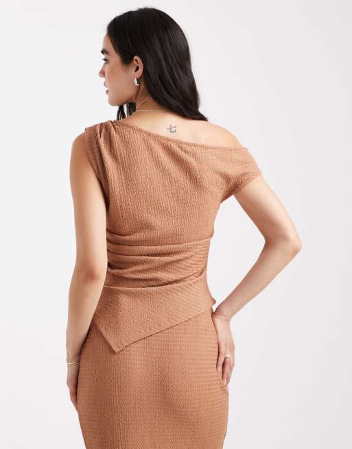 Vero Moda - Asymmetrische jersey top met textuur en drapering in mokka, deel van co-ord set, 4 van 4