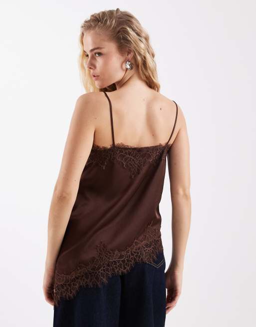 Vero Moda - Asymmetrische satijnen camitop met kanten rand in bruin , 4 van 4