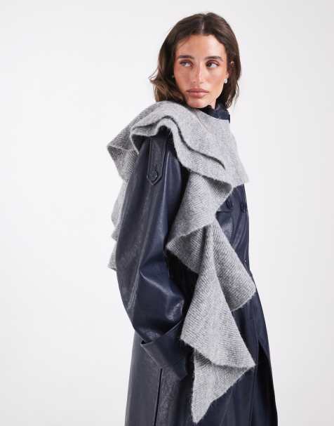 Vero Moda asymmetrisk scarf i ljusgrå melange - view 1