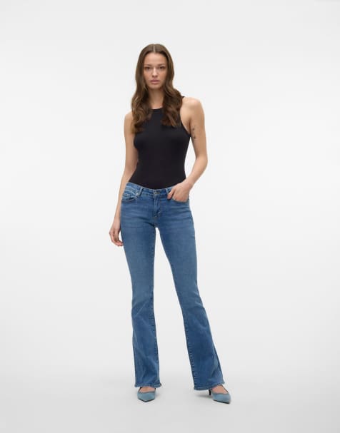 Vero Moda – Ausgestellte Jeans aus mittelblauem Denim - view 1