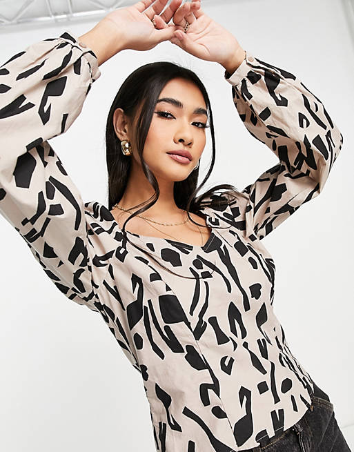 Vero Moda Aware blouse with volume sleeves in black & cream print