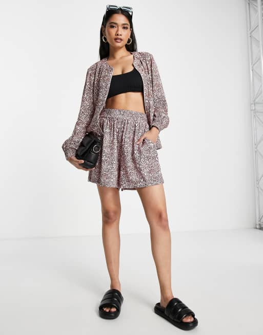 Vero Moda Aware bomber jacket in paisley print (part of a set), 3 of 4