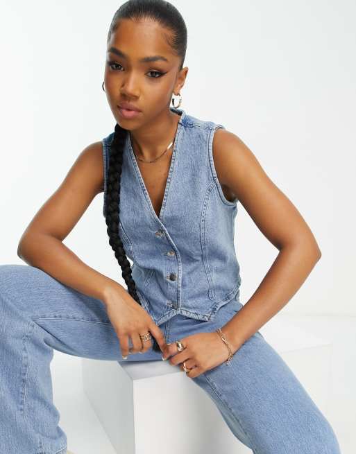 Jean vest hot sale with jeans