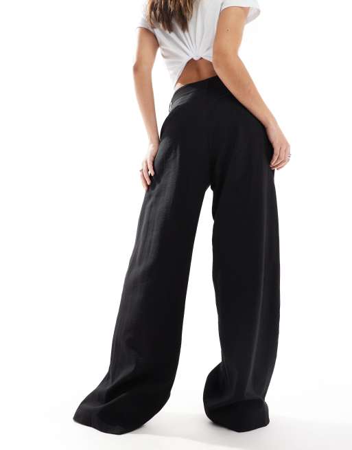Vero Moda Aware drapey tailored dad pants in black, 2 of 5