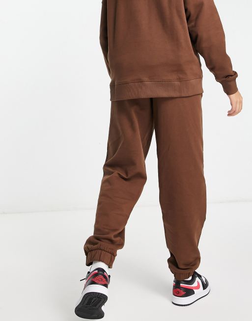 Vero Moda Aware joggers in chocolate | ASOS