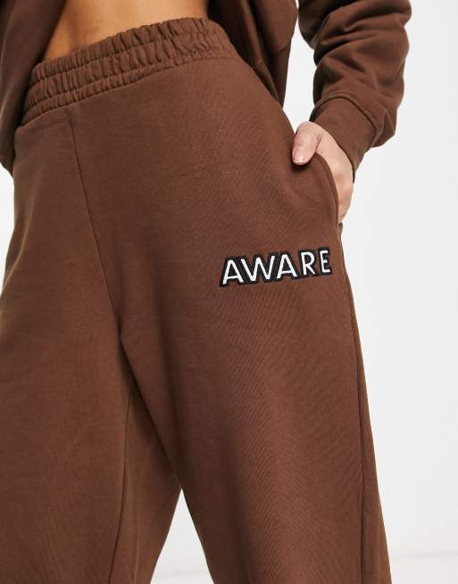 Vero Moda Aware joggers in chocolate | ASOS