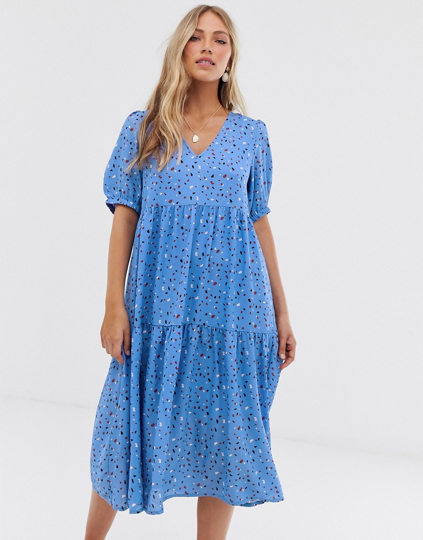 Vero Moda - Aware - Lange aangerimpelde jurk met pofmouwen en print-Blauw