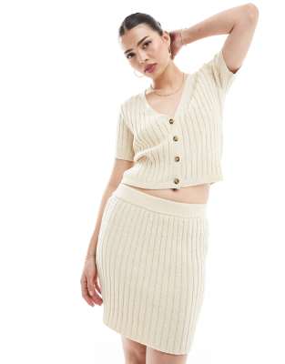 Vero Moda - Aware - Leichter Mini-Strickrock in Creme, Kombiteil-Weiß