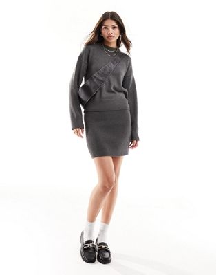Vero Moda Aware knitted mini skirt co-ord in dark grey melange - ASOS Price Checker