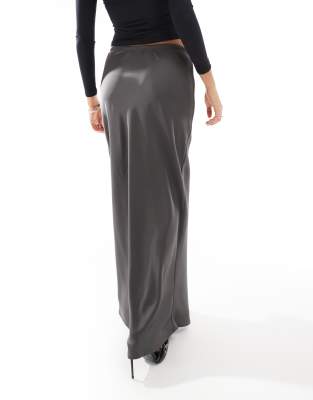 Aware Vero Moda  Satin Maxi Skirt In Gray