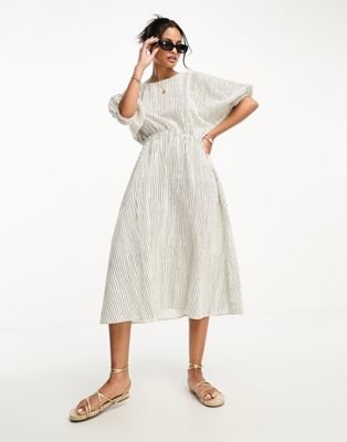 Vero Moda Aware smock maxi dress in mono stripe