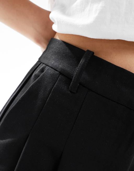 High Waisted Tapered Trousers in Black