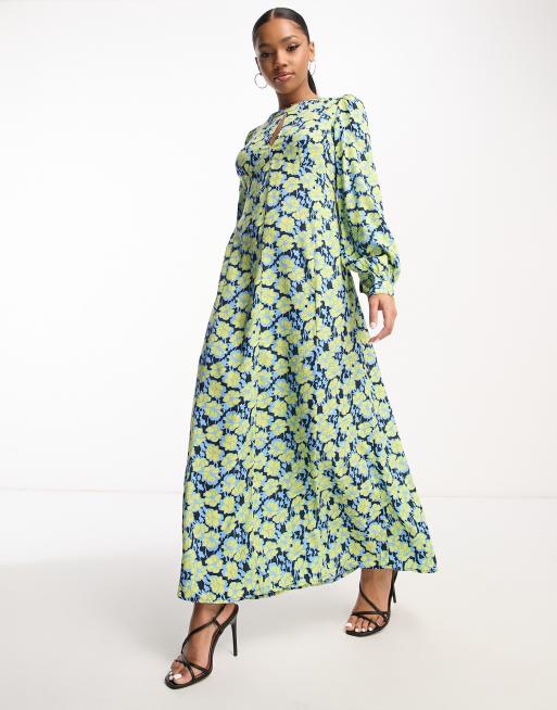 Vero Moda – Aware – Zielona sukienka maxi w kwiatowy wzór z łezką