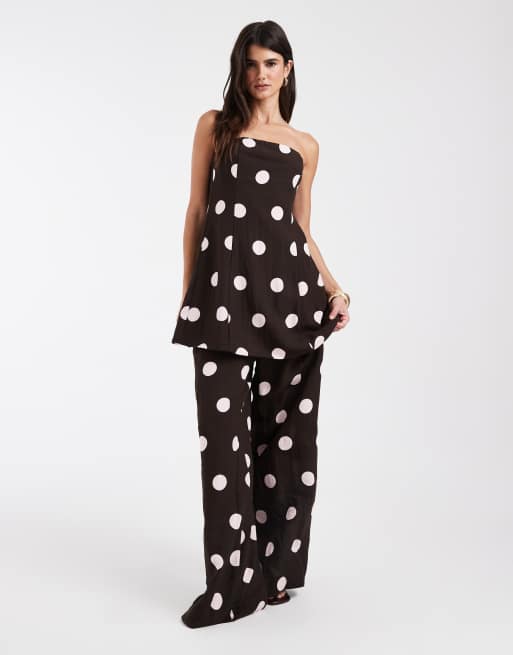 Vero Moda bandeau-top i prikker i chokoladebrun som del af sæt, 3 af 4