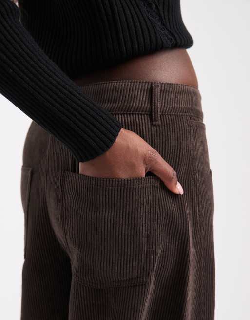 Vero Moda barrel-leg fløjlsbukser i chokoladebrun, 4 af 5