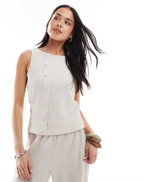 Vero Moda - Beige top med asymmetrisk knapstolpe i tekstureret jersey - Del af sæt - view 1