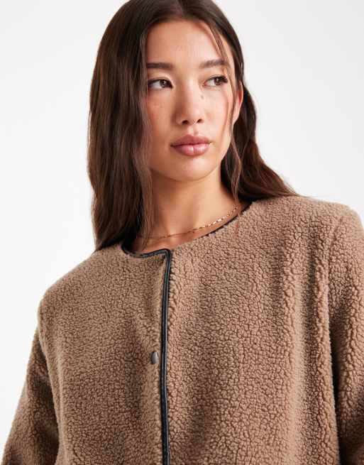 Vero Moda – Beżowa lekka kurtka z miśka, 2 z 4