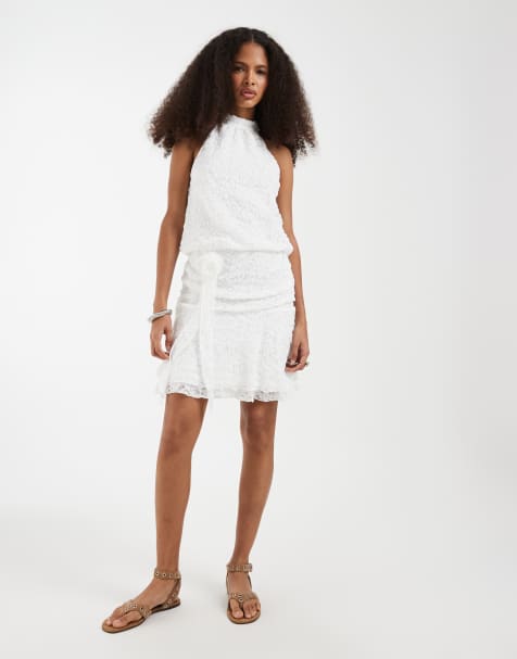 Vero Moda – Biała sukienka mini z dekoltem halter i aplikacją z różą i wiązaniem - view 1