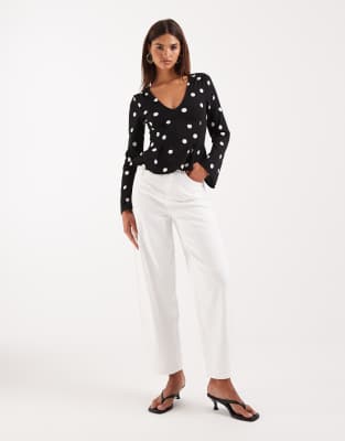 Vero Moda Billie High Rise Barrel Leg Jeans In White