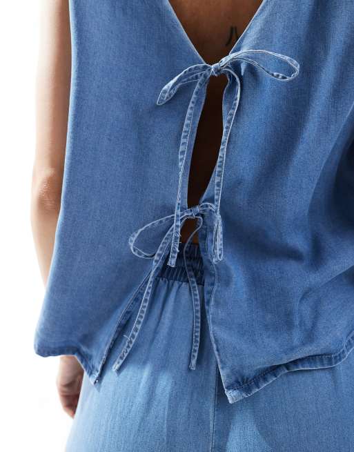 Vero Moda – Blå, ärmlös topp i chambray-tyg med knytband framtill, del av set, 3 av 4