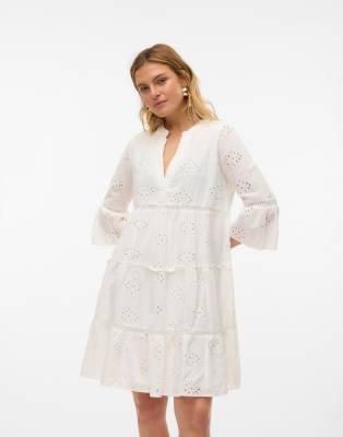 Vero Moda - Bluse in Schneeweiß