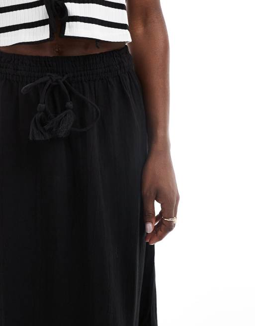 Vero Moda boho maxi skirt in black, 4 of 5