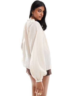 Vero Moda Boho Style Blouson Sleeve Blouse