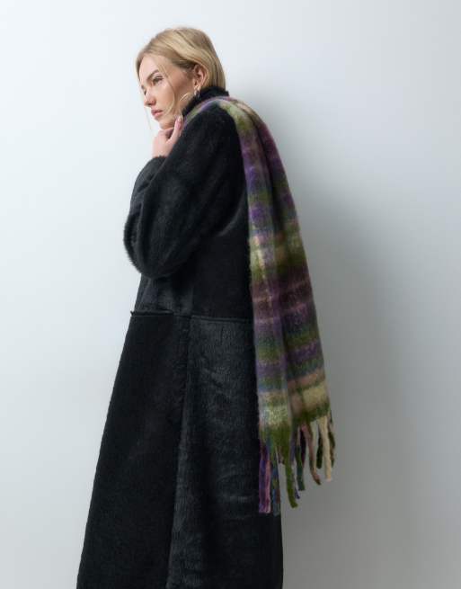 Vero Moda bouclé-scarf i sphagnumgrönt rutmönster, 4 av 5