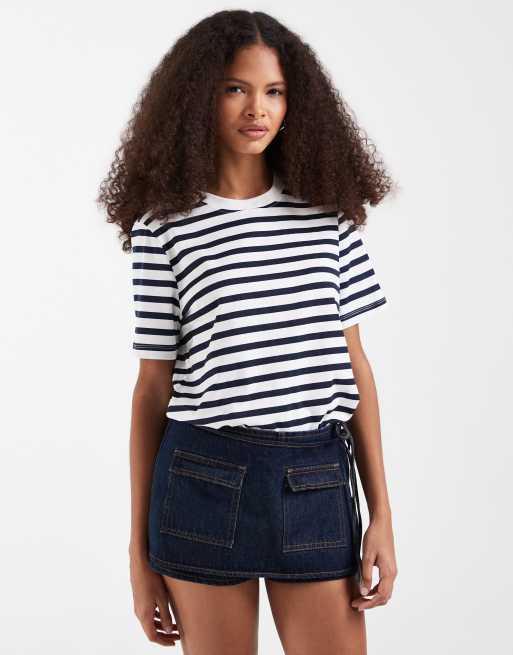 Vero Moda boxy T-shirt in white and navy stripe, 2 of 4