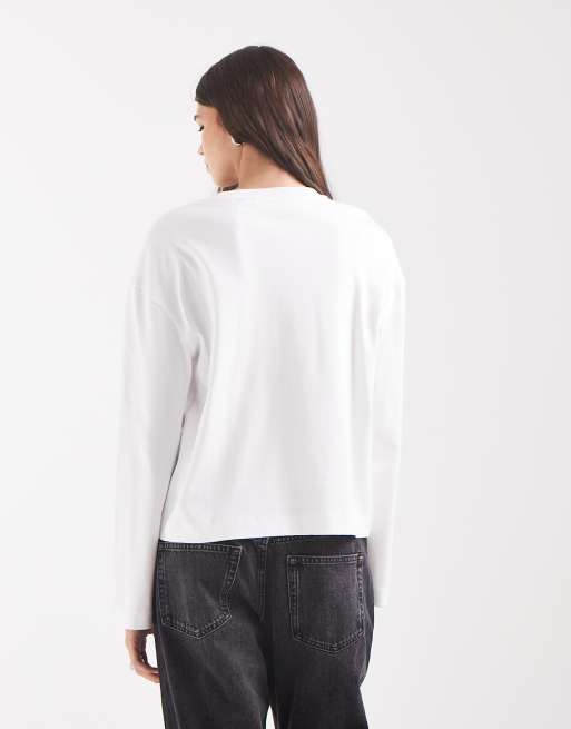 Vero Moda Boxy-T-Shirt mit langen Ärmeln und Tasche in Weiß, 4 von 4