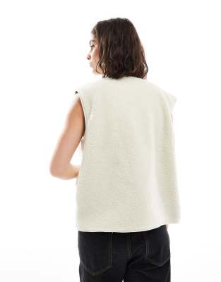 Vero Moda boxy teddy vest in cream | ASOS